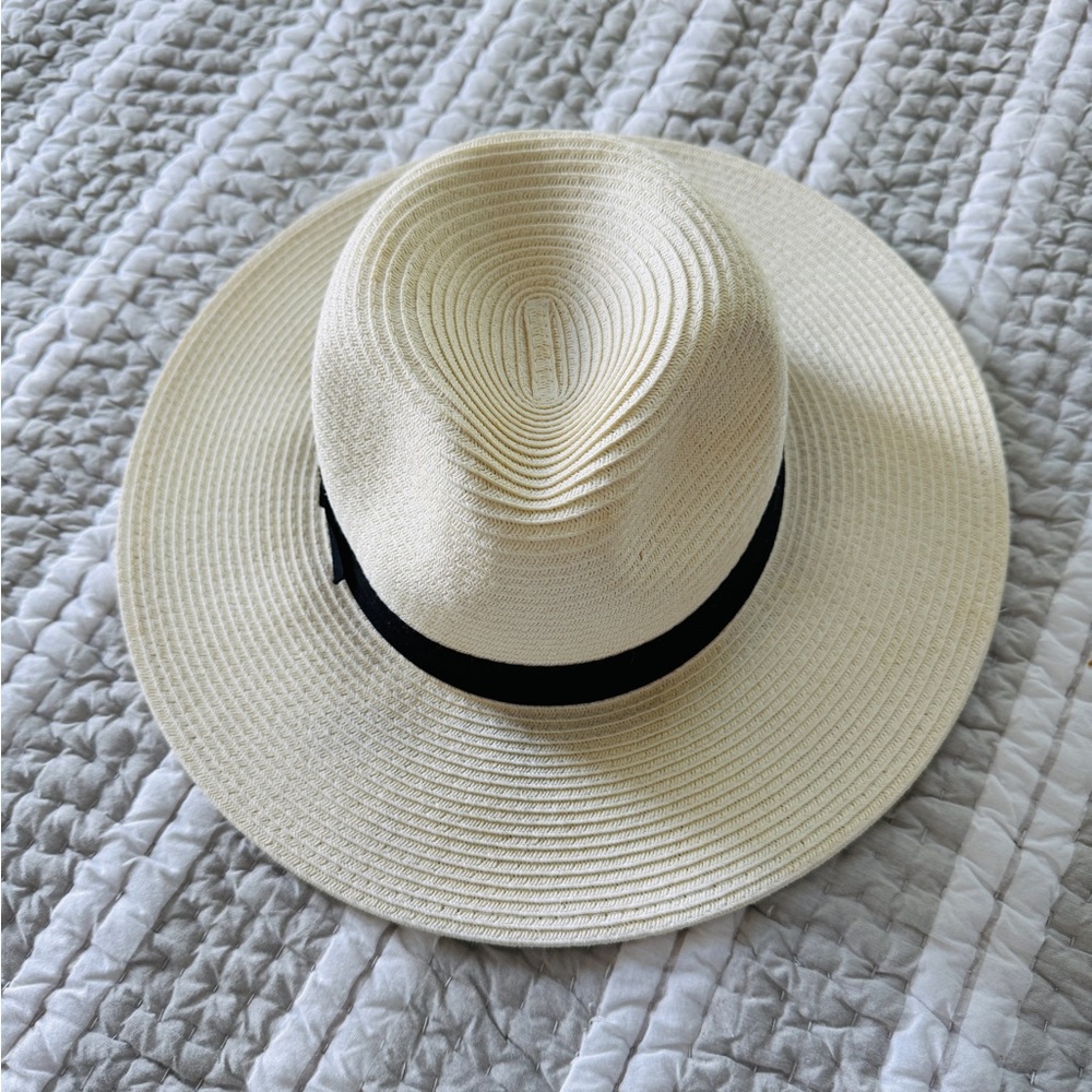 HBY Miami White and Black Women's Fedora, Size S/M - Picture 2 of 5